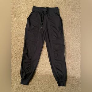 mid rise dance lululemon joggers